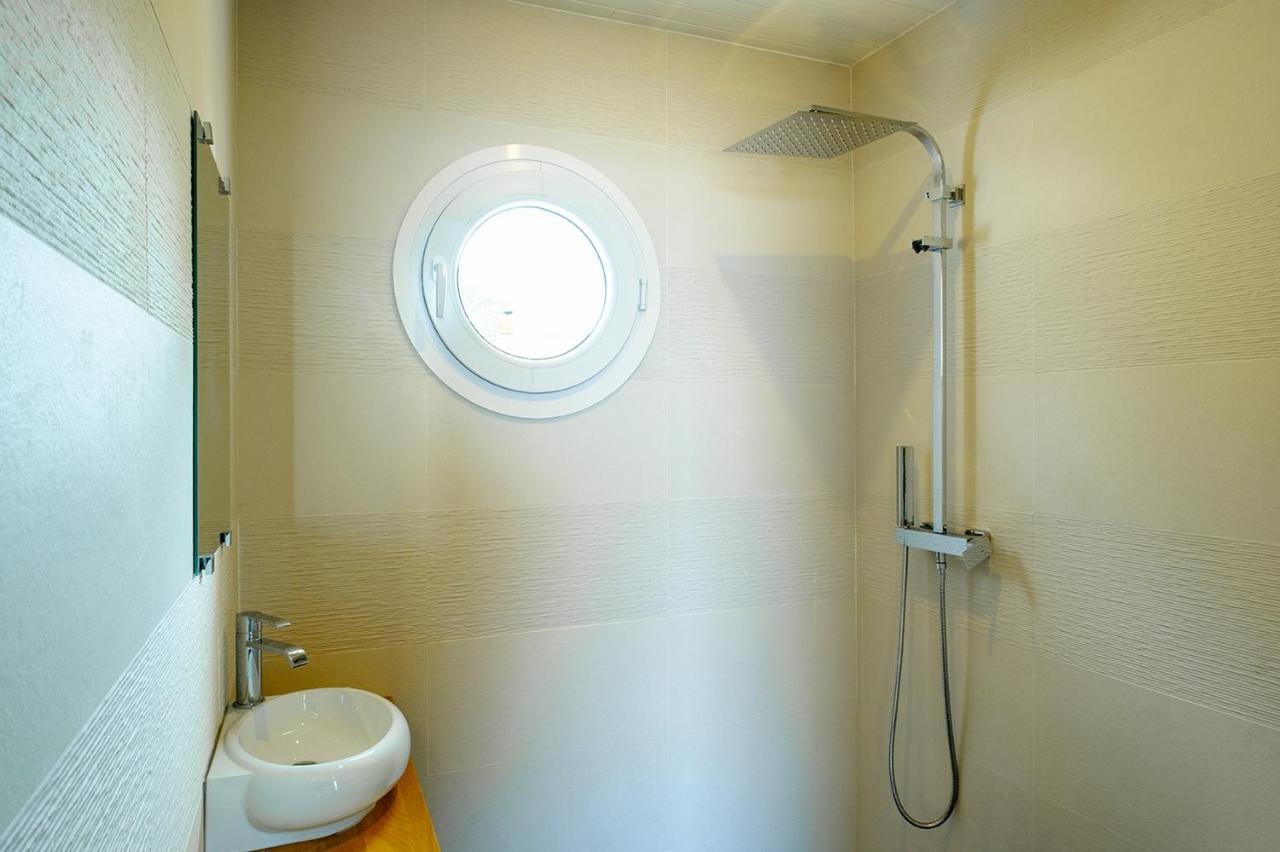 Studio climatisé île naturiste du Levant Hyères Exterior foto